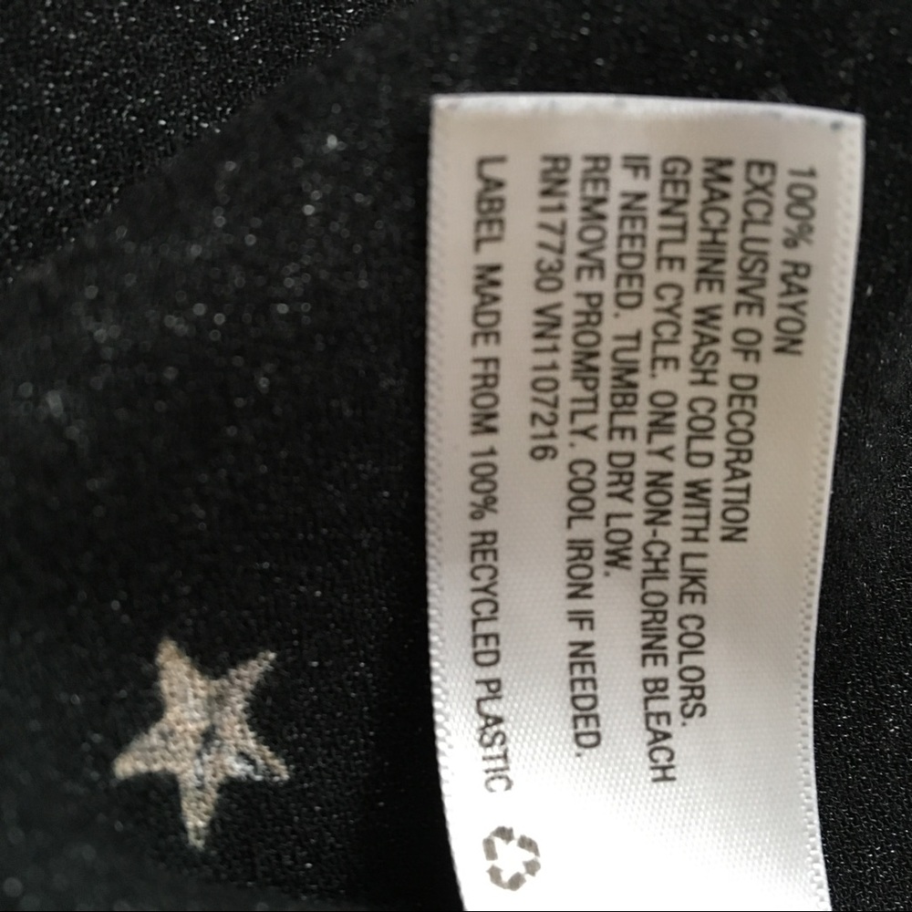 Star Design Tunic - Picture 4 of 4